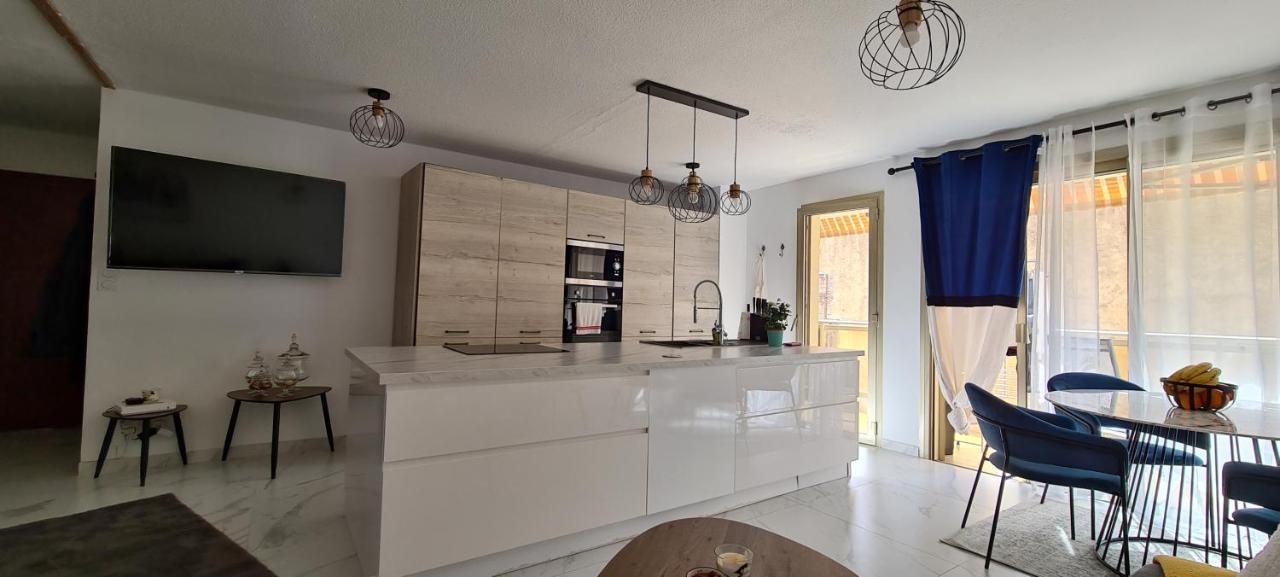 En Exclusivite T3 A 2 Pas Des Plages De St Raphael Saint-Raphaël Exteriör bild