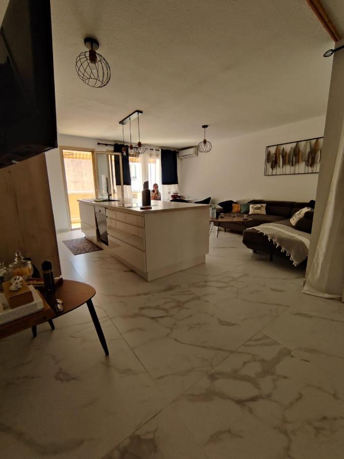En Exclusivite T3 A 2 Pas Des Plages De St Raphael Saint-Raphaël Exteriör bild